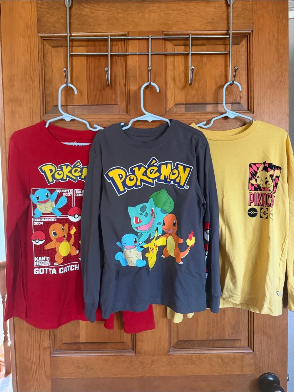 Long sleeve graphic Pokémon tees, M